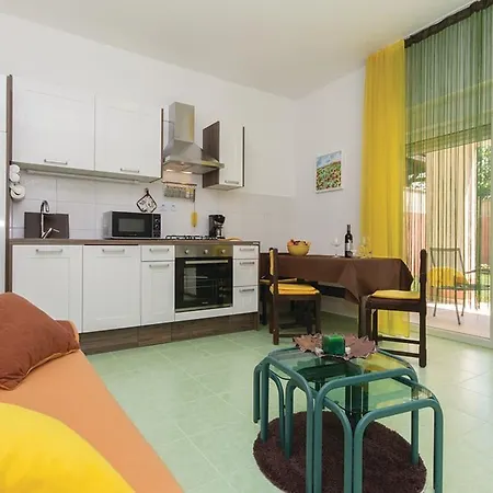Snjezana Apartman *