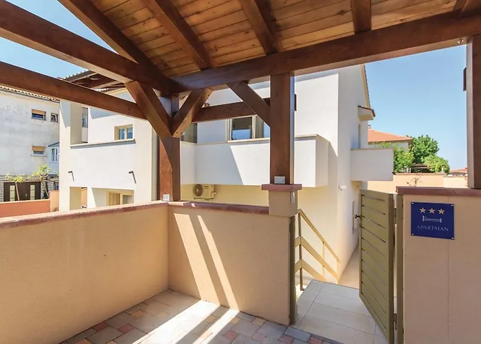 Apartment Snjezana